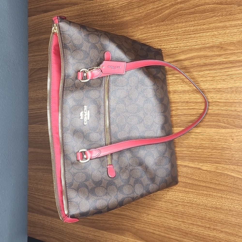 Coach Gallery Tote